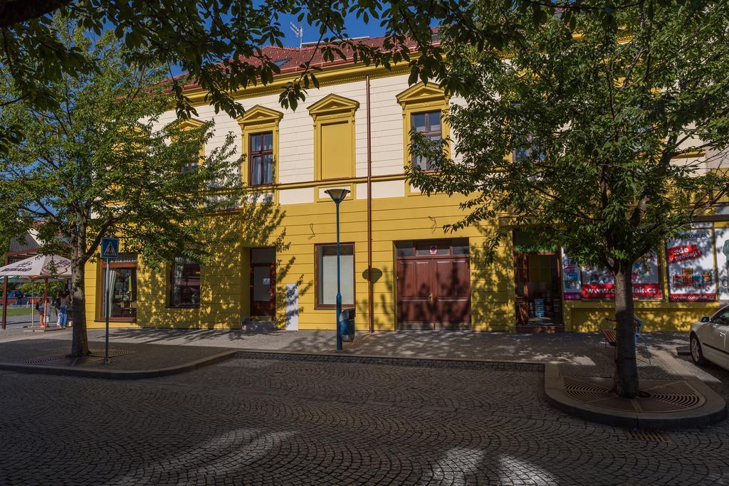 Penzion Longus Kyjov  Kültér fotó
